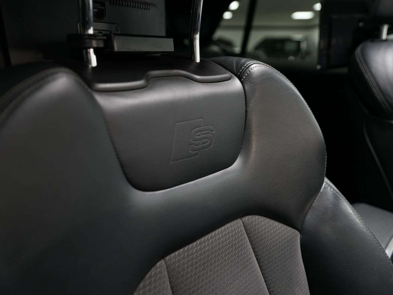 2019 AUDI Q8 2019 AUDI Q8
