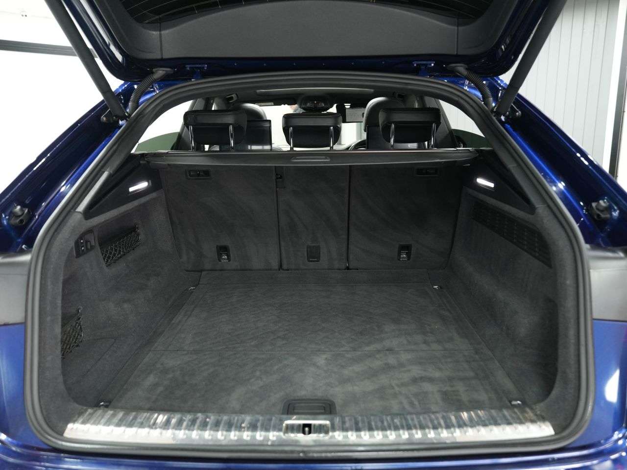 2019 AUDI Q8 2019 AUDI Q8