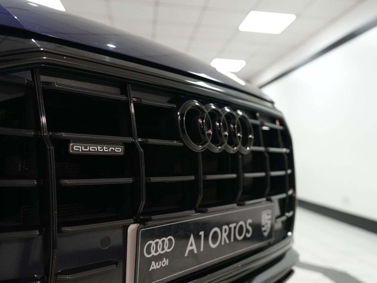 2019 AUDI Q8 2019 AUDI Q8
