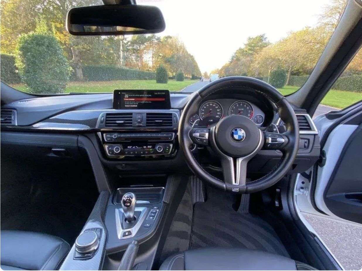 2018 BMW M3 2018 BMW M3