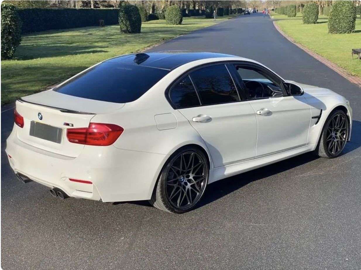 2018 BMW M3 2018 BMW M3