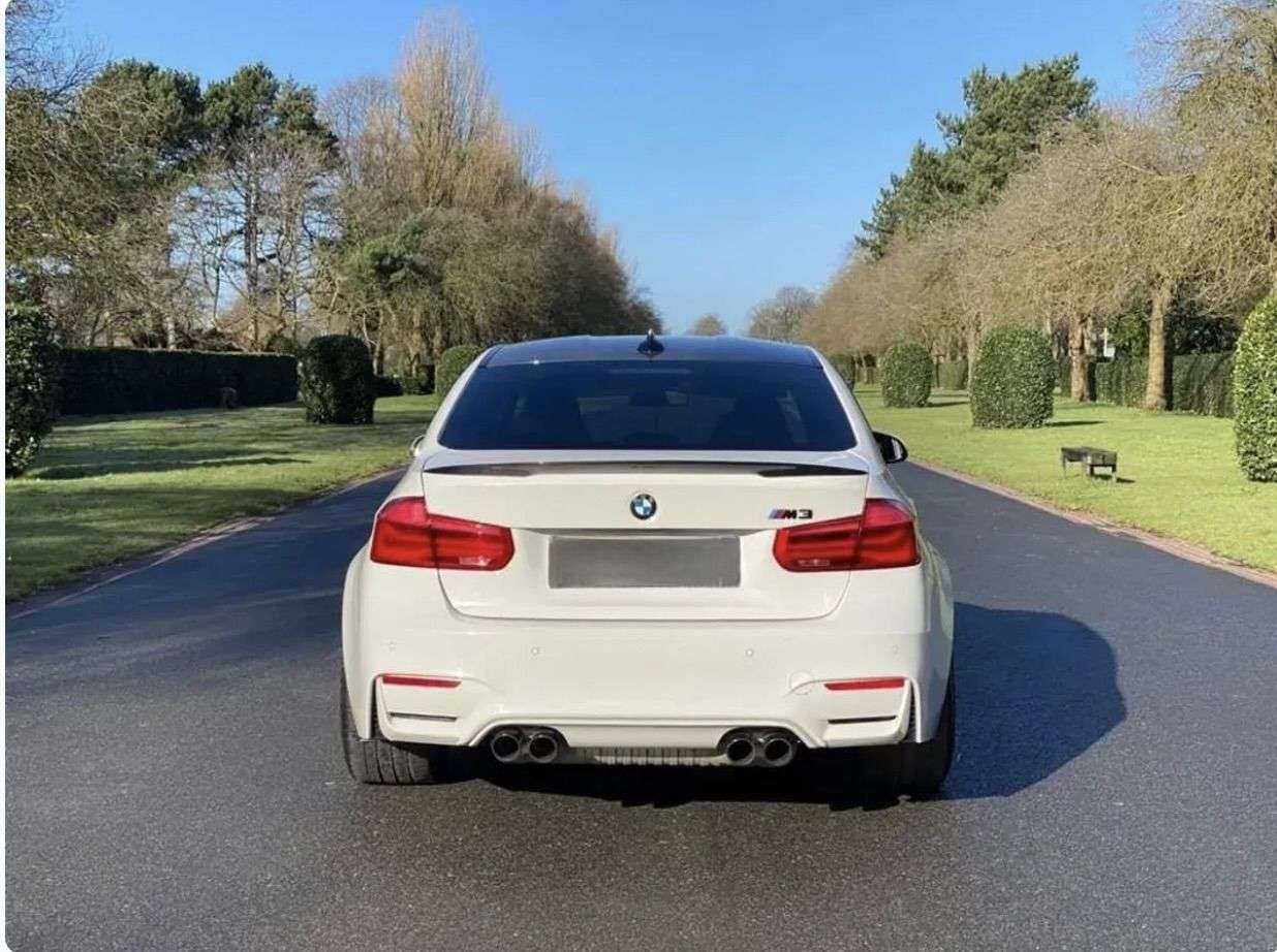 2018 BMW M3 2018 BMW M3