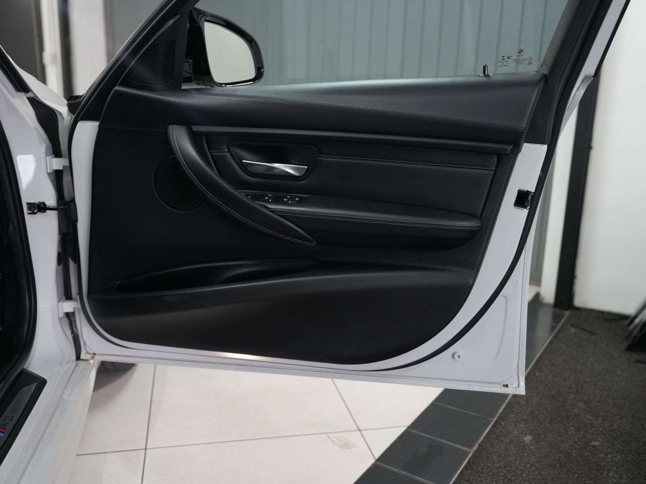 2018 BMW M3 2018 BMW M3