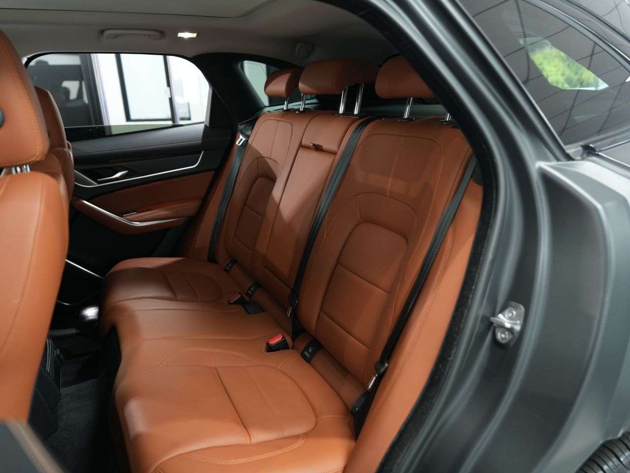 2022 JAGUAR F-PACE 2022 JAGUAR F-PACE