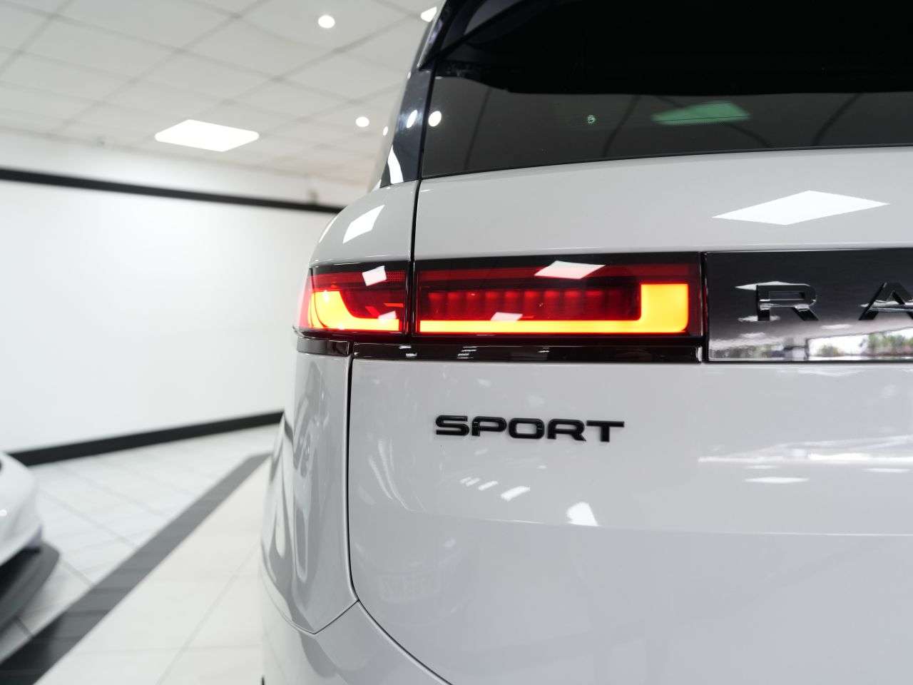 2023 LAND ROVER RANGE ROVER SPORT 2023 LAND ROVER RANGE ROVER SPORT