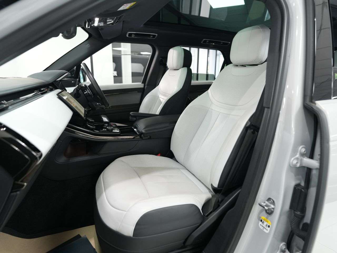 2023 LAND ROVER RANGE ROVER SPORT 2023 LAND ROVER RANGE ROVER SPORT