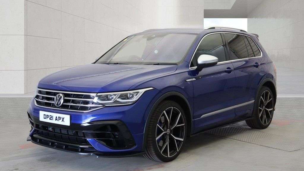 A 2021 VOLKSWAGEN TIGUAN 2.0 TSI R SUV 5dr Petrol DSG 4Motion Euro 6 (s/s) (320 ps) BE QUICK INCREDI A 2021 VOLKSWAGEN TIGUAN 2.0 TSI R SUV 5dr Petrol DSG 4Motion Euro 6 (s/s) (320 ps) BE QUICK INCREDI