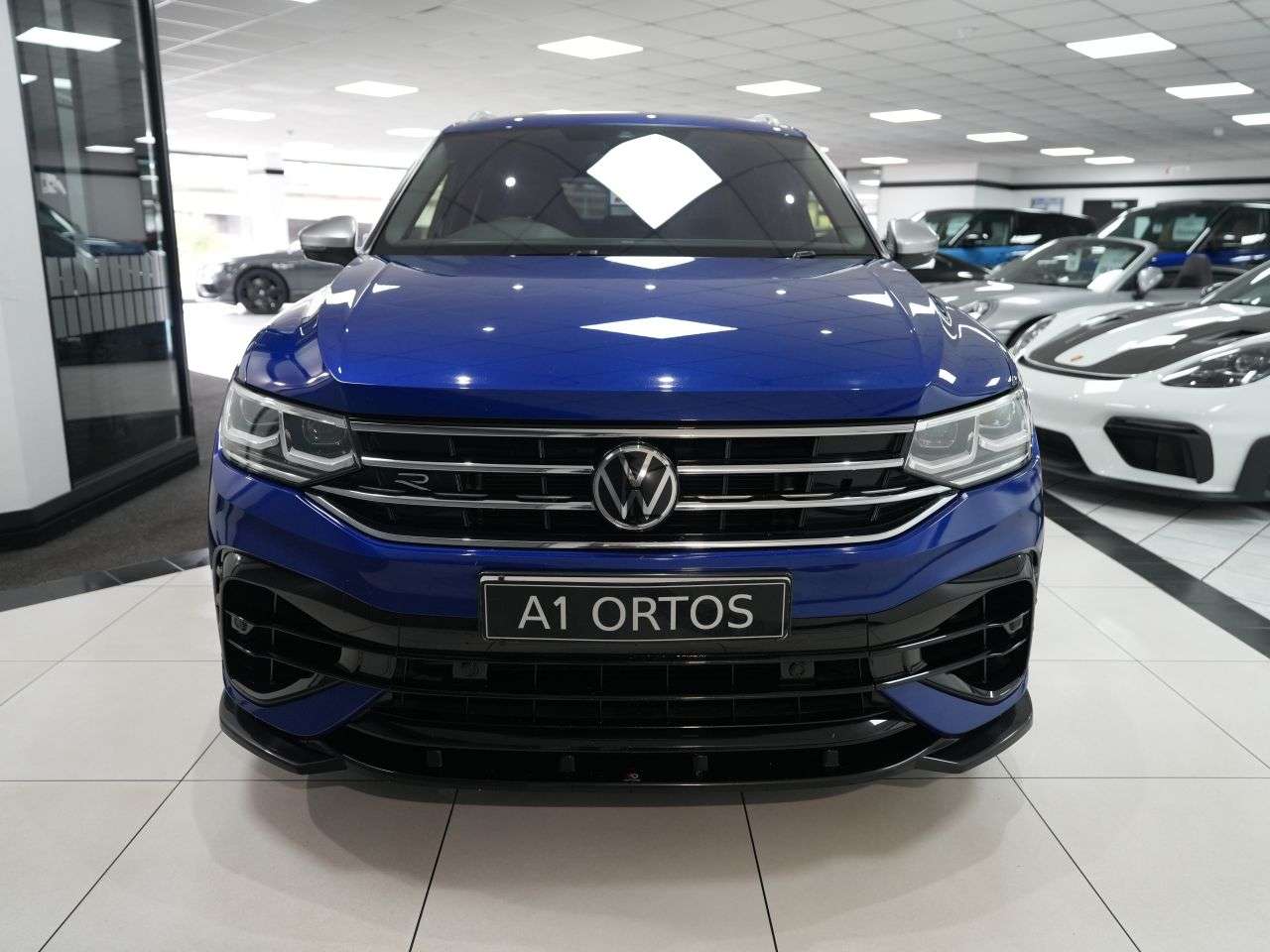 A 2021 VOLKSWAGEN TIGUAN 2.0 TSI R SUV 5dr Petrol DSG 4Motion Euro 6 (s/s) (320 ps) BE QUICK INCREDI A 2021 VOLKSWAGEN TIGUAN 2.0 TSI R SUV 5dr Petrol DSG 4Motion Euro 6 (s/s) (320 ps) BE QUICK INCREDI