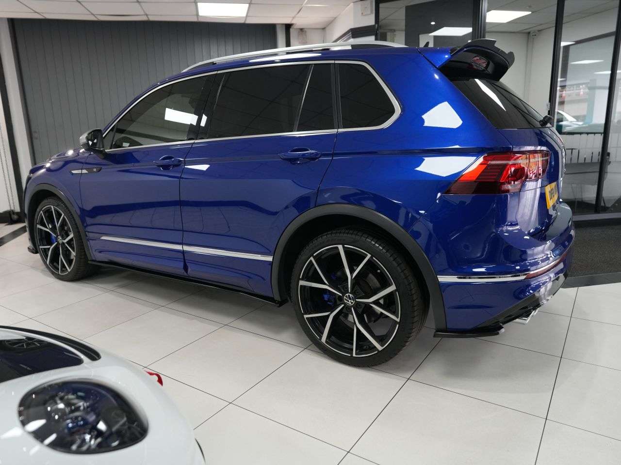 2021 VOLKSWAGEN TIGUAN 2021 VOLKSWAGEN TIGUAN