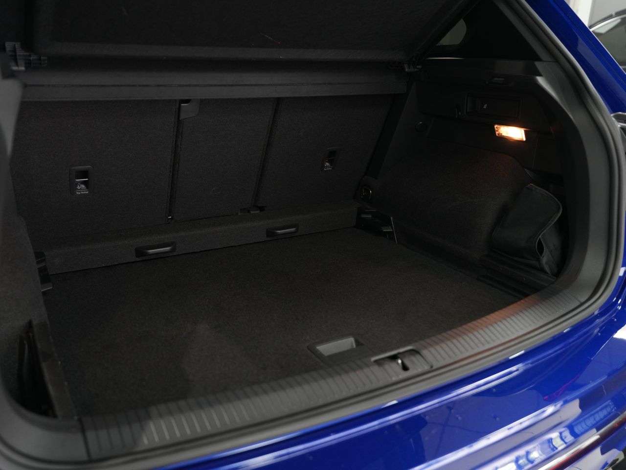 2021 VOLKSWAGEN TIGUAN 2021 VOLKSWAGEN TIGUAN