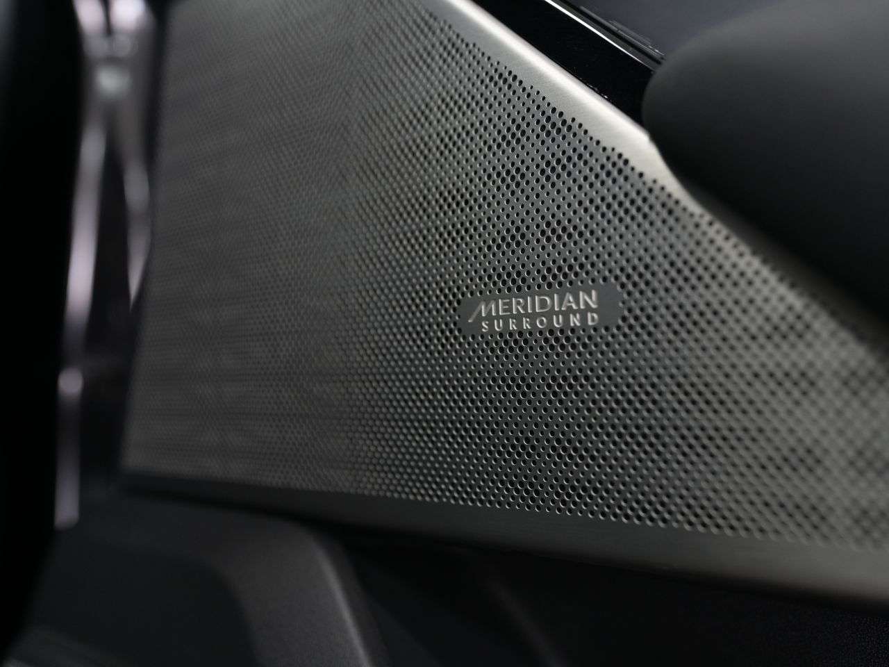 2022 LAND ROVER RANGE ROVER VELAR 2022 LAND ROVER RANGE ROVER VELAR