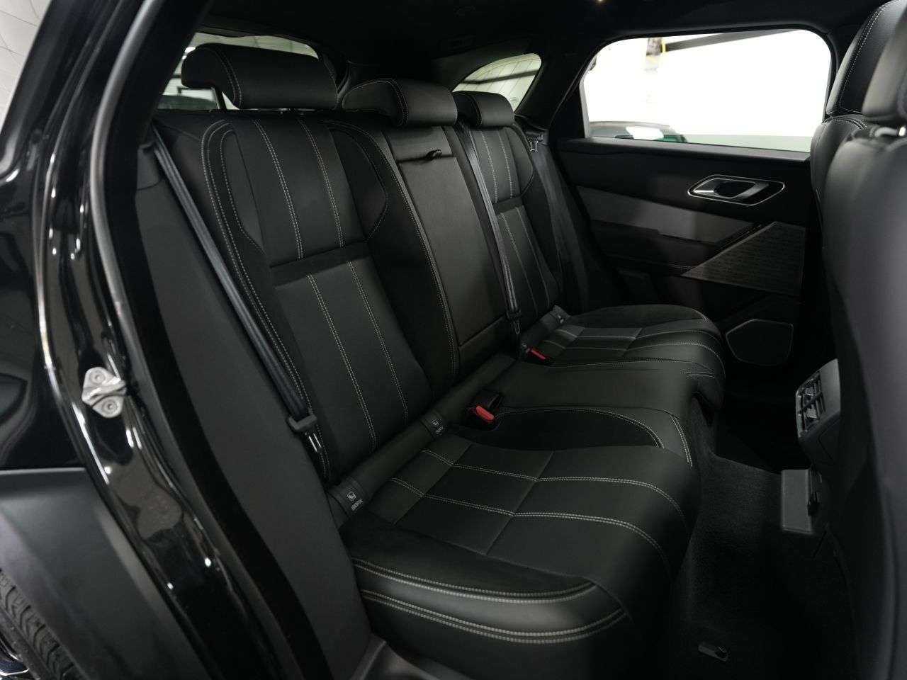 2022 LAND ROVER RANGE ROVER VELAR 2022 LAND ROVER RANGE ROVER VELAR