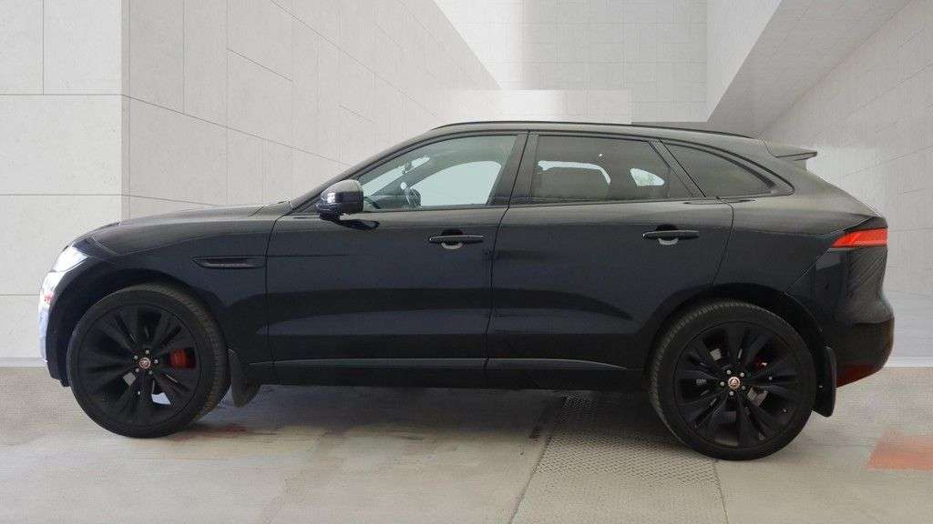 2019 JAGUAR F-PACE 2019 JAGUAR F-PACE