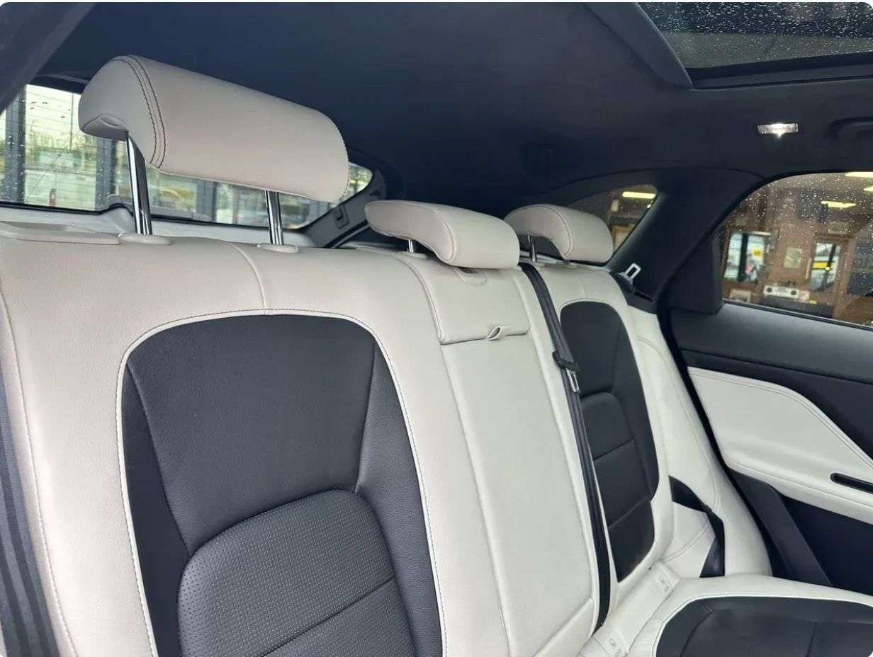 2019 JAGUAR F-PACE 2019 JAGUAR F-PACE