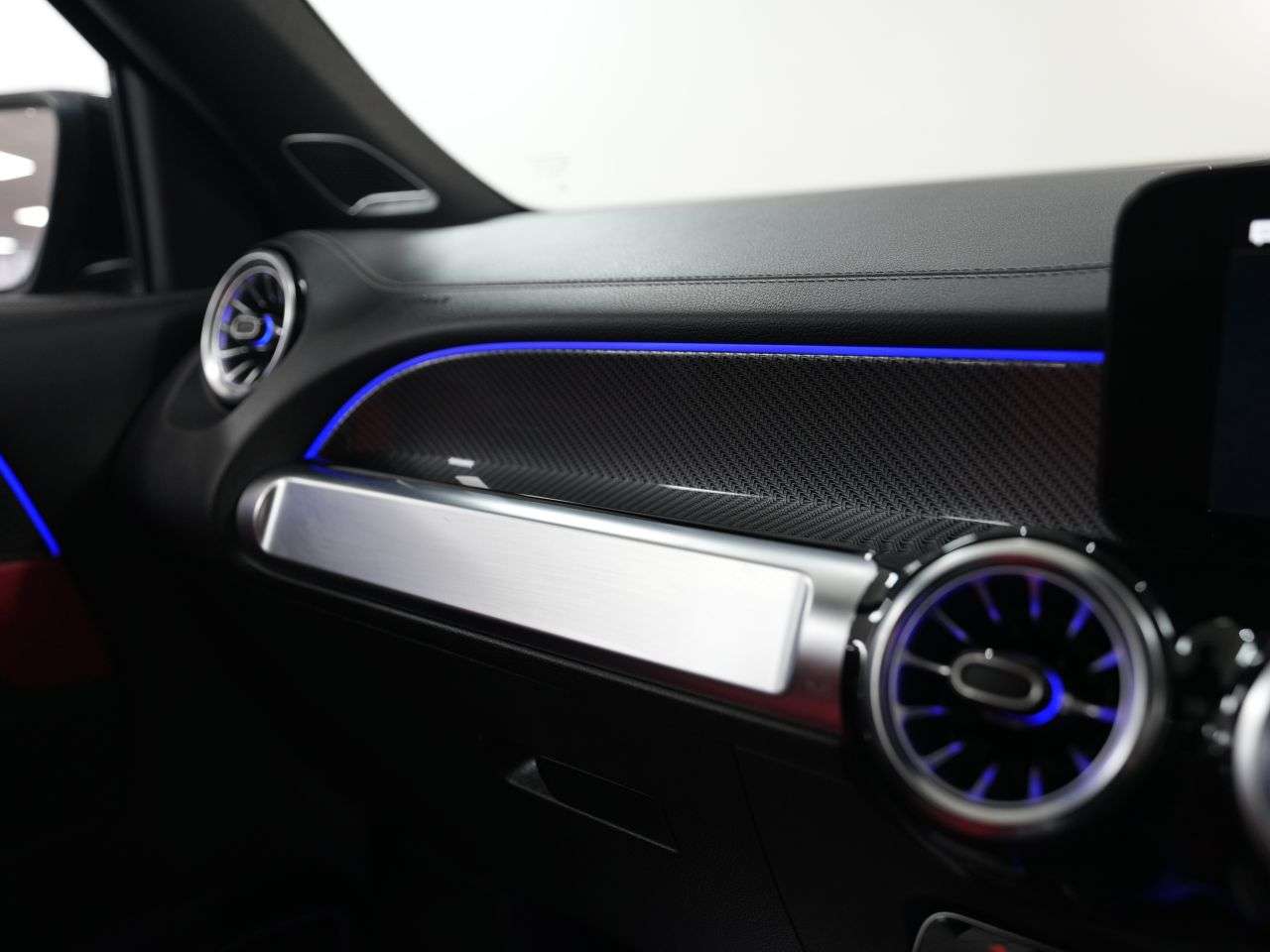 2023 MERCEDES-BENZ GLB 2023 MERCEDES-BENZ GLB