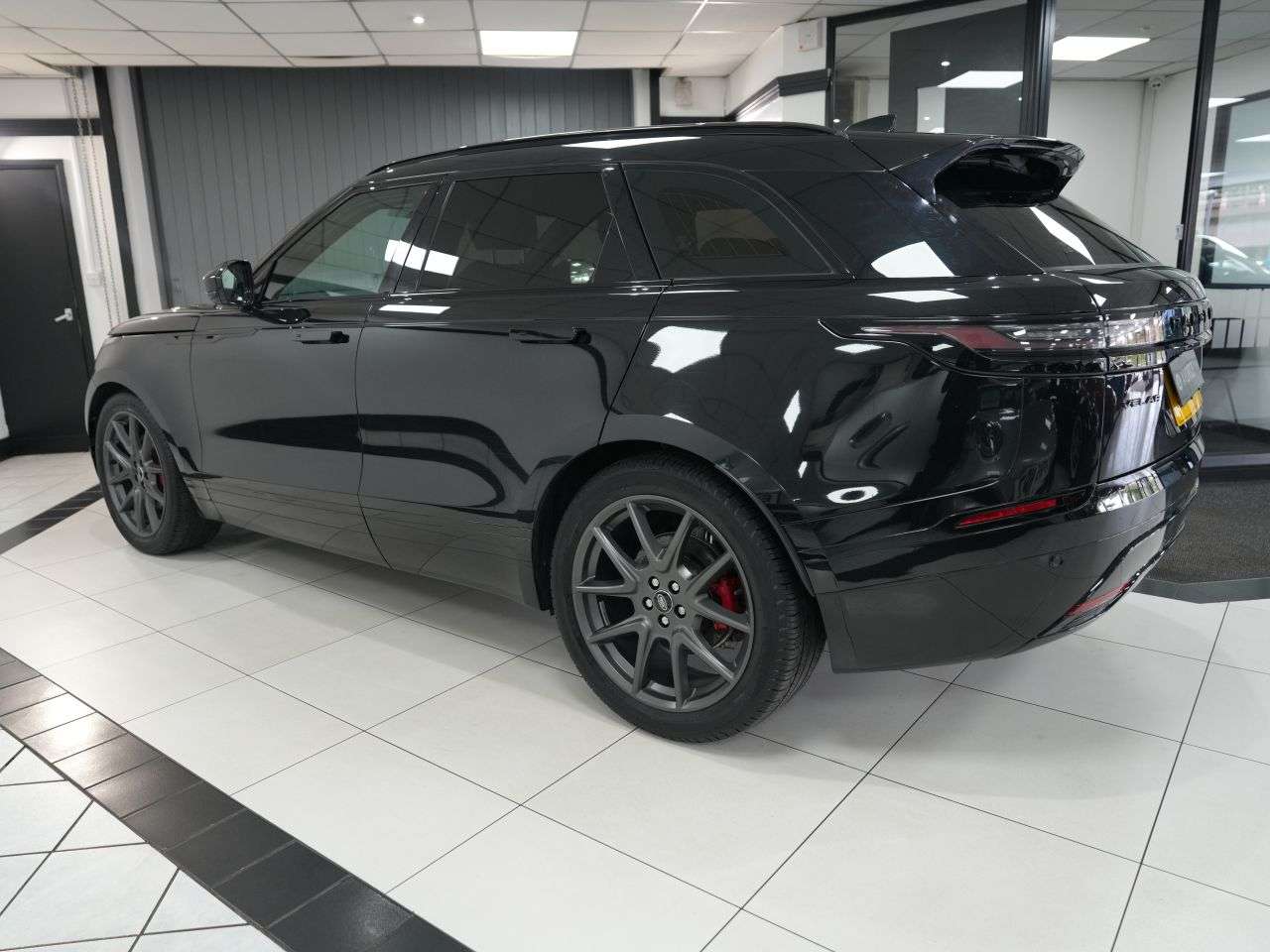 2023 LAND ROVER RANGE ROVER VELAR 2023 LAND ROVER RANGE ROVER VELAR