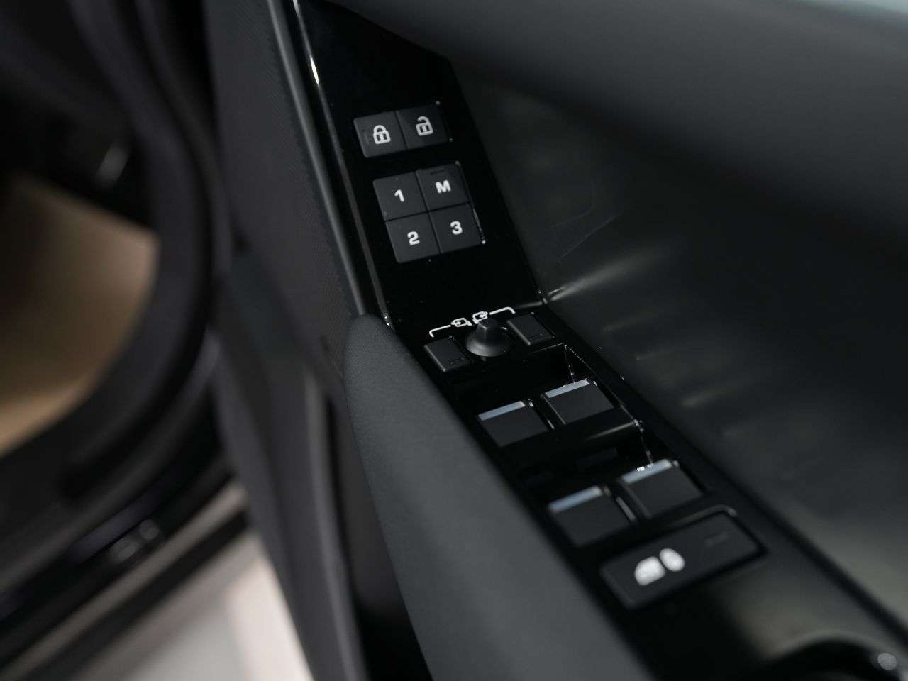 2023 LAND ROVER RANGE ROVER VELAR 2023 LAND ROVER RANGE ROVER VELAR