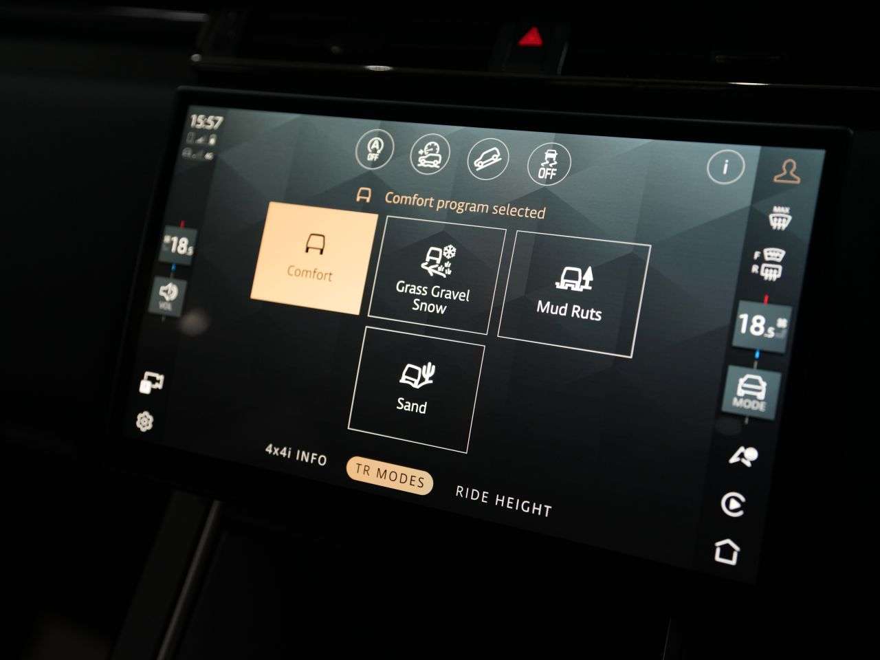 2023 LAND ROVER RANGE ROVER VELAR 2023 LAND ROVER RANGE ROVER VELAR