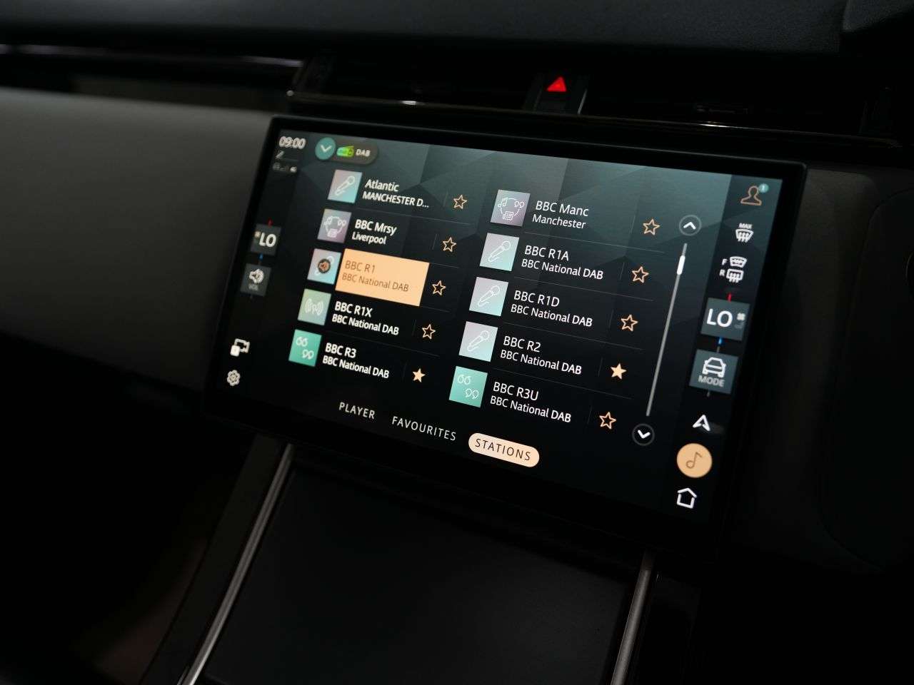 2023 LAND ROVER RANGE ROVER VELAR 2023 LAND ROVER RANGE ROVER VELAR