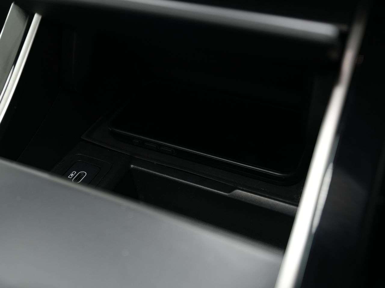 2023 LAND ROVER RANGE ROVER VELAR 2023 LAND ROVER RANGE ROVER VELAR