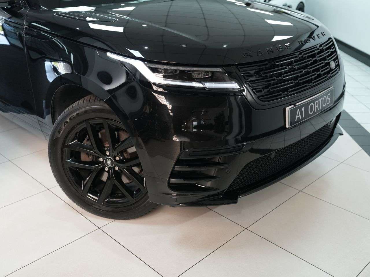 2023 LAND ROVER RANGE ROVER VELAR 2023 LAND ROVER RANGE ROVER VELAR