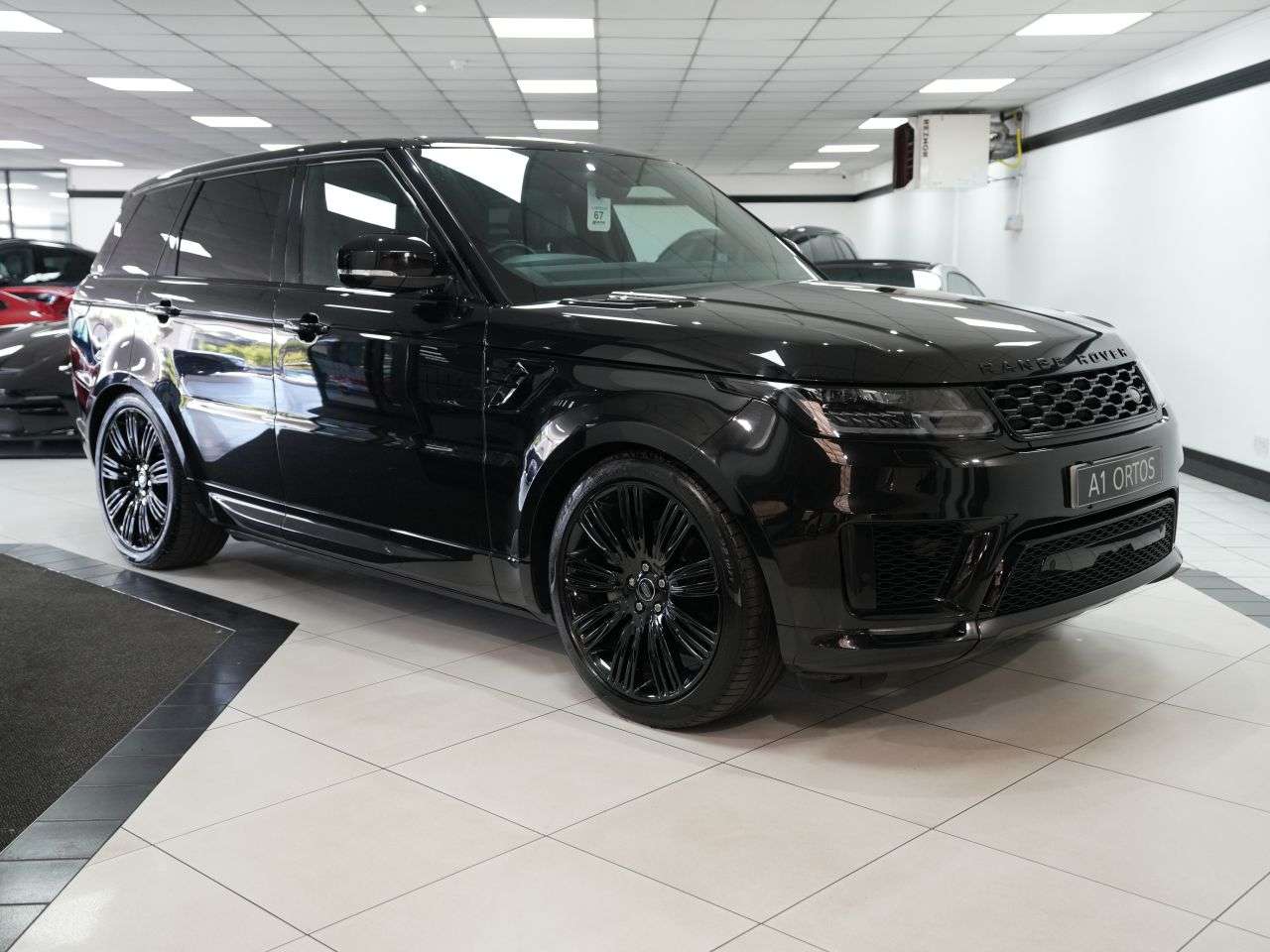 A 2022 LAND ROVER RANGE ROVER SPORT 3.0 D300 MHEV HSE Dynamic Black SUV 5dr Diesel Auto 4WD Euro 6 (s/s) (300 p A 2022 LAND ROVER RANGE ROVER SPORT 3.0 D300 MHEV HSE Dynamic Black SUV 5dr Diesel Auto 4WD Euro 6 (s/s) (300 p