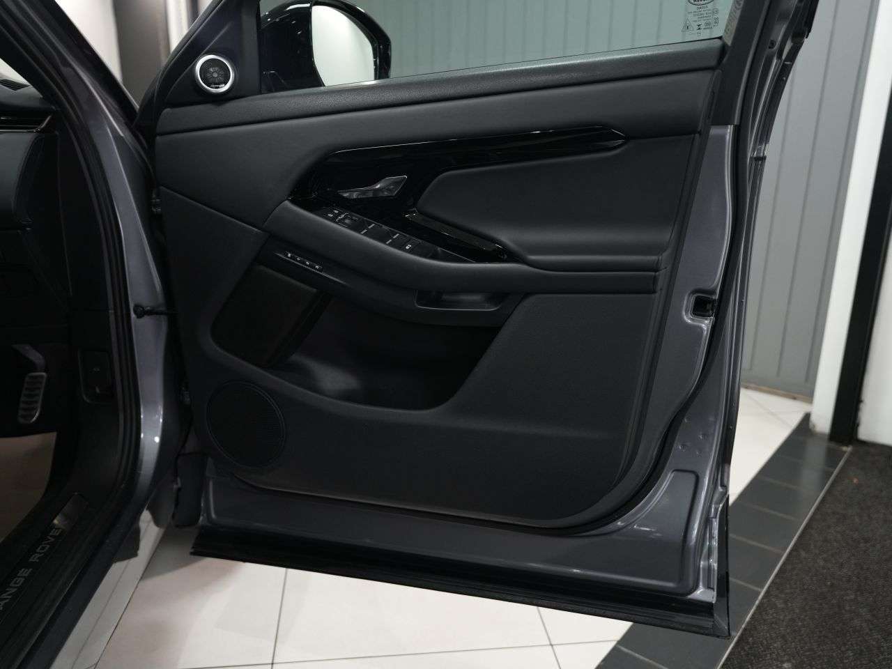 2023 LAND ROVER RANGE ROVER EVOQUE 2023 LAND ROVER RANGE ROVER EVOQUE