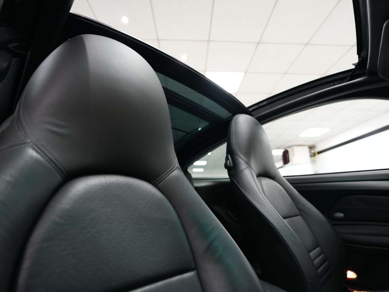 A 2003 PORSCHE 911 3.6 996 Targa 2dr Petrol Manual (269 g/km, 315 bhp) BE VERY QUICK YOU WONT A 2003 PORSCHE 911 3.6 996 Targa 2dr Petrol Manual (269 g/km, 315 bhp) BE VERY QUICK YOU WONT