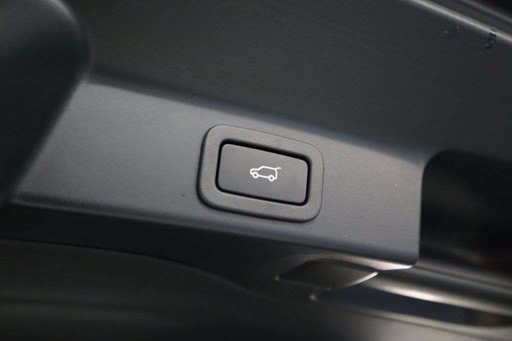 2021 JAGUAR F-PACE 2021 JAGUAR F-PACE