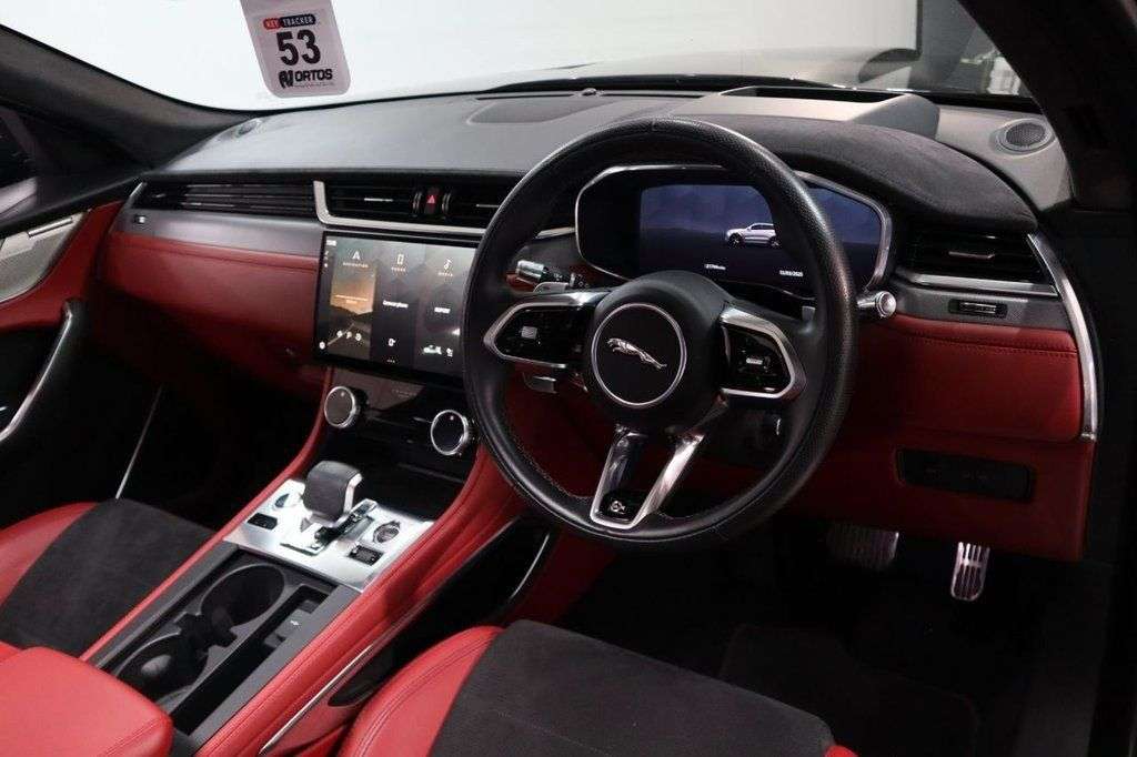 2021 JAGUAR F-PACE 2021 JAGUAR F-PACE