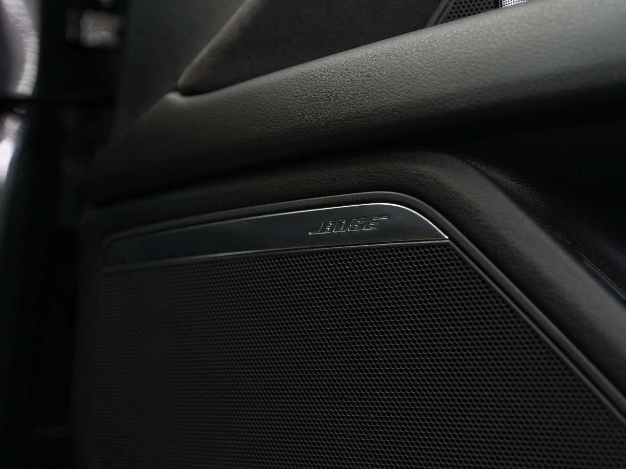 A 2016 AUDI A7 3.0 TDI V6 Black Edition Sportback 5dr Diesel S Tronic quattro Euro 6 (s/s) A 2016 AUDI A7 3.0 TDI V6 Black Edition Sportback 5dr Diesel S Tronic quattro Euro 6 (s/s)