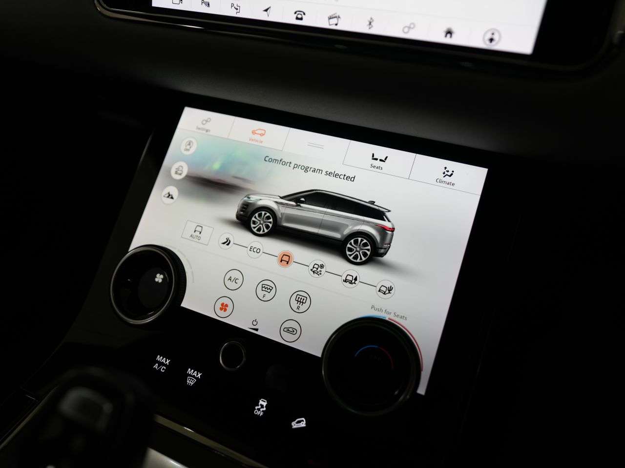 2019 LAND ROVER RANGE ROVER EVOQUE 2019 LAND ROVER RANGE ROVER EVOQUE
