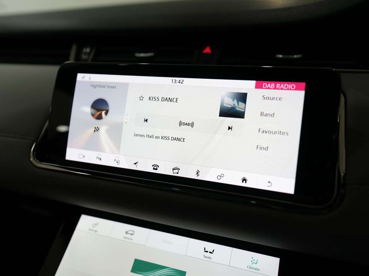 2019 LAND ROVER RANGE ROVER EVOQUE 2019 LAND ROVER RANGE ROVER EVOQUE