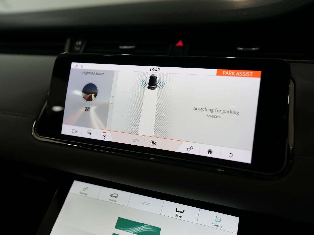 2019 LAND ROVER RANGE ROVER EVOQUE 2019 LAND ROVER RANGE ROVER EVOQUE