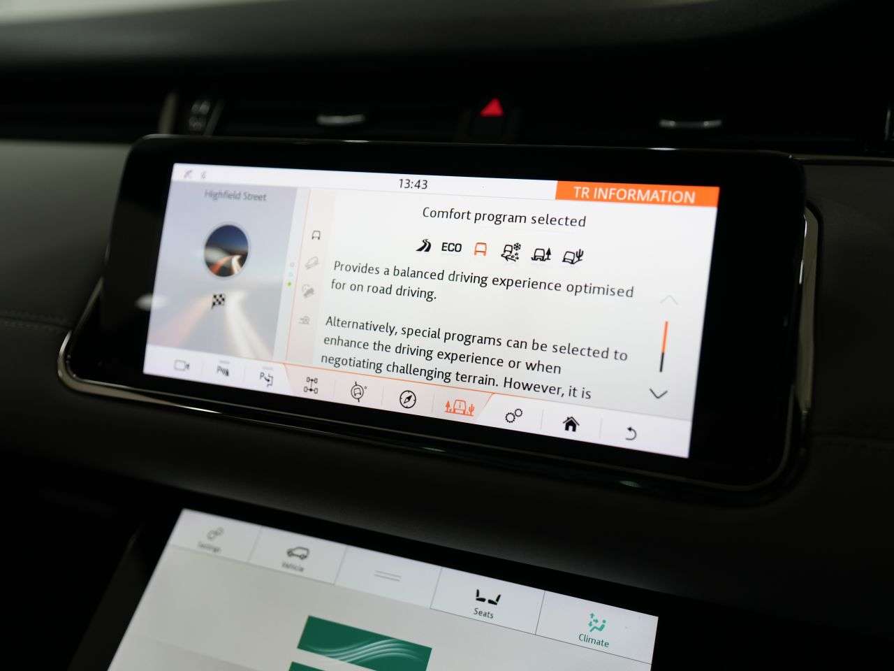 2019 LAND ROVER RANGE ROVER EVOQUE 2019 LAND ROVER RANGE ROVER EVOQUE