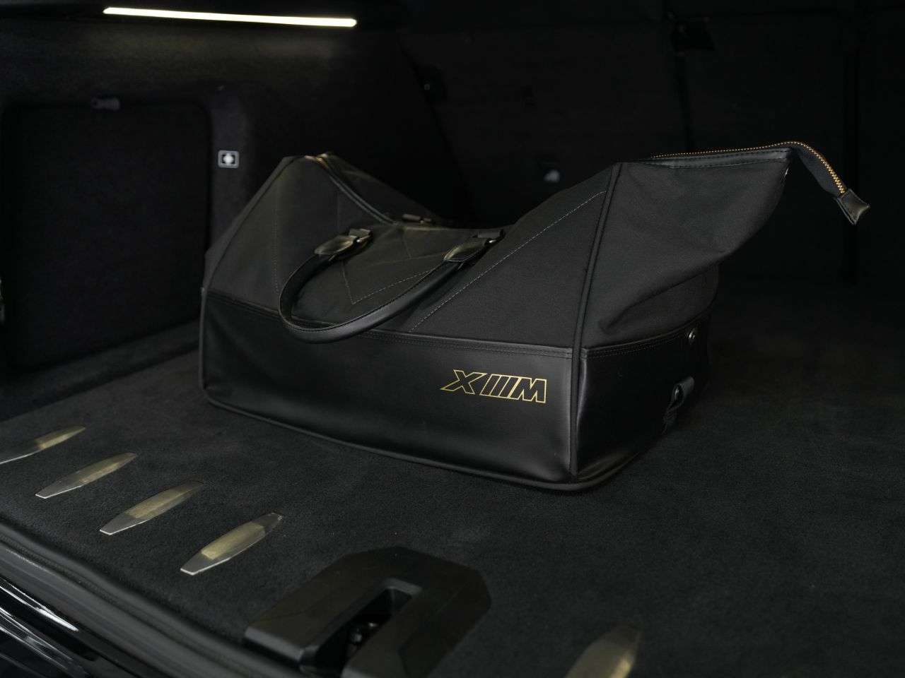 2024 BMW XM 2024 BMW XM