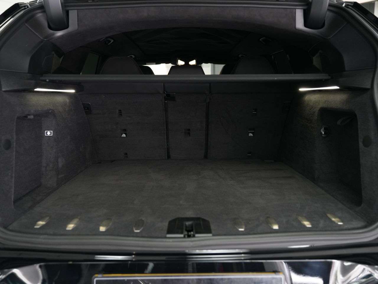 2024 BMW XM 2024 BMW XM