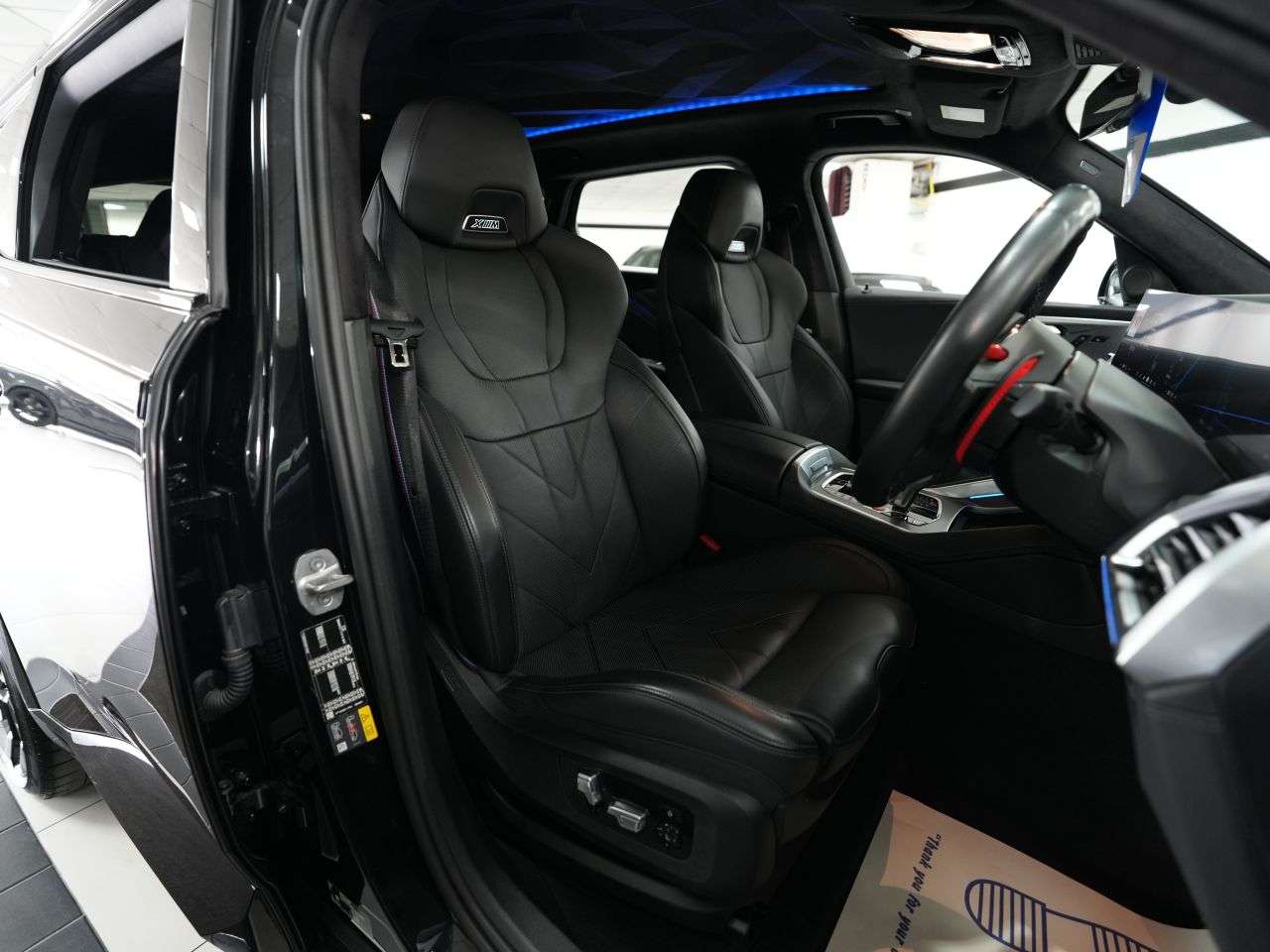 2024 BMW XM 2024 BMW XM