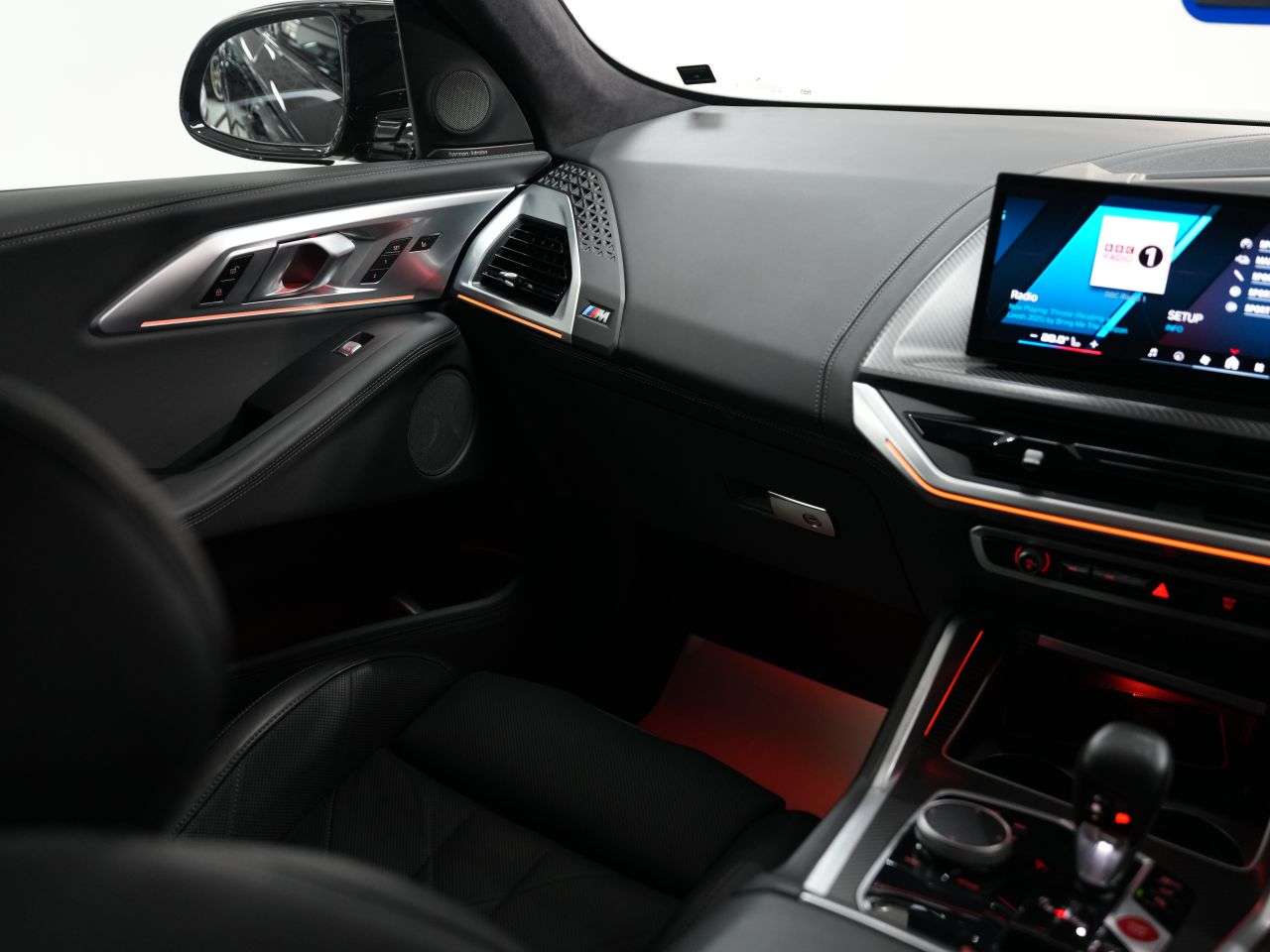 2024 BMW XM 2024 BMW XM
