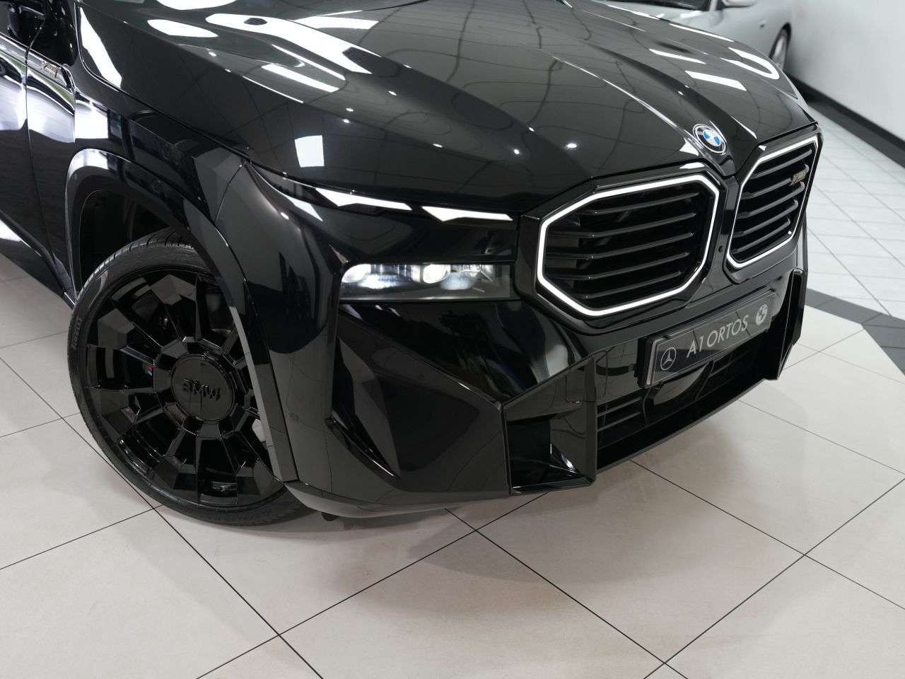 2024 BMW XM 2024 BMW XM