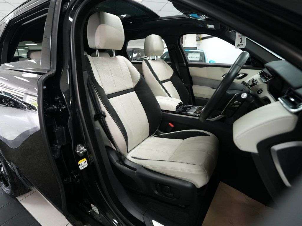 2022 LAND ROVER RANGE ROVER VELAR 2022 LAND ROVER RANGE ROVER VELAR