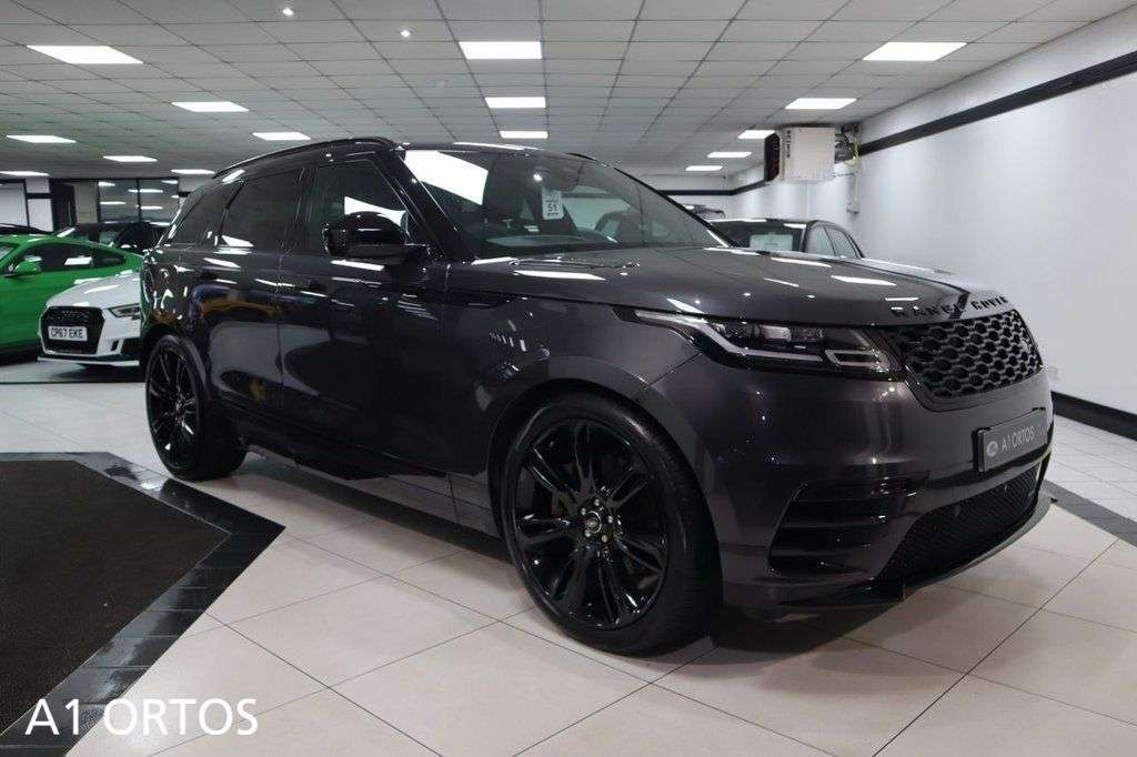 A 2022 LAND ROVER RANGE ROVER VELAR 2.0 D200 MHEV Edition SUV 5dr Diesel Auto 4WD Euro 6 (s/s) (204 ps) BEAUTIF A 2022 LAND ROVER RANGE ROVER VELAR 2.0 D200 MHEV Edition SUV 5dr Diesel Auto 4WD Euro 6 (s/s) (204 ps) BEAUTIF