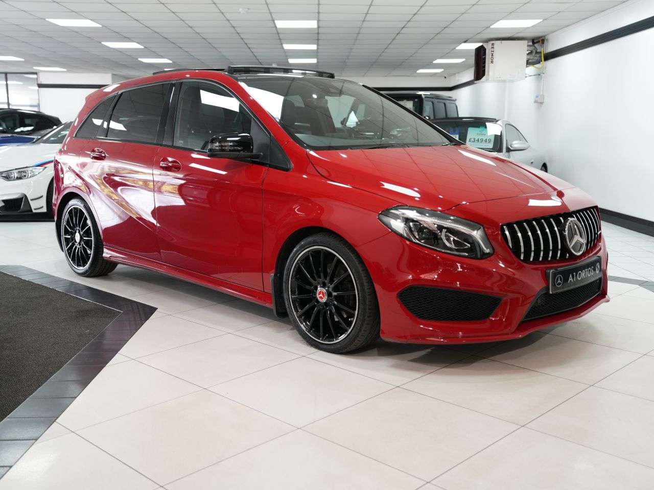 A 2016 MERCEDES-BENZ B CLASS 2.1 B200d AMG Line (Premium Plus) MPV 5dr Diesel 7G-DCT Euro 6 (s/s) (136 p A 2016 MERCEDES-BENZ B CLASS 2.1 B200d AMG Line (Premium Plus) MPV 5dr Diesel 7G-DCT Euro 6 (s/s) (136 p