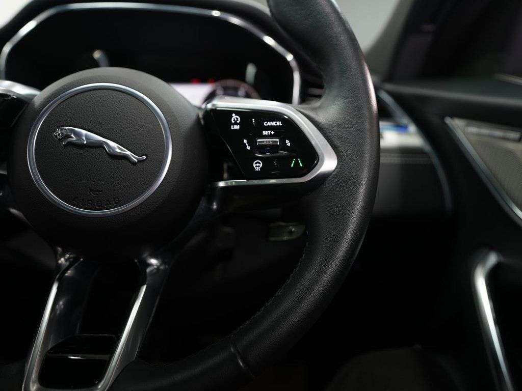 2023 JAGUAR F-PACE 2023 JAGUAR F-PACE