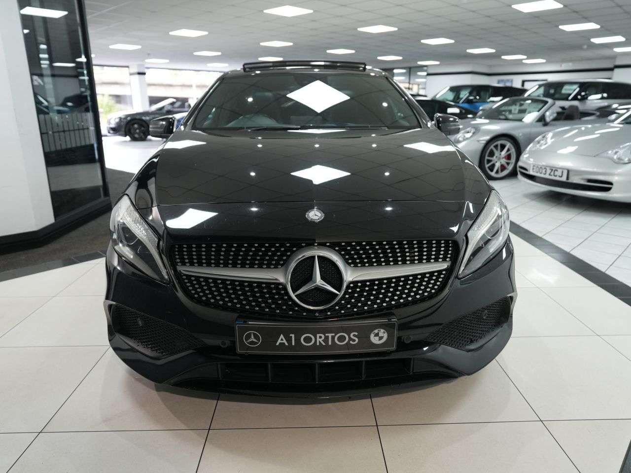 A 2016 MERCEDES-BENZ A CLASS 1.6 A200 AMG Line (Premium Plus) Hatchback 5dr Petrol 7G-DCT Euro 6 (s/s) ( A 2016 MERCEDES-BENZ A CLASS 1.6 A200 AMG Line (Premium Plus) Hatchback 5dr Petrol 7G-DCT Euro 6 (s/s) (