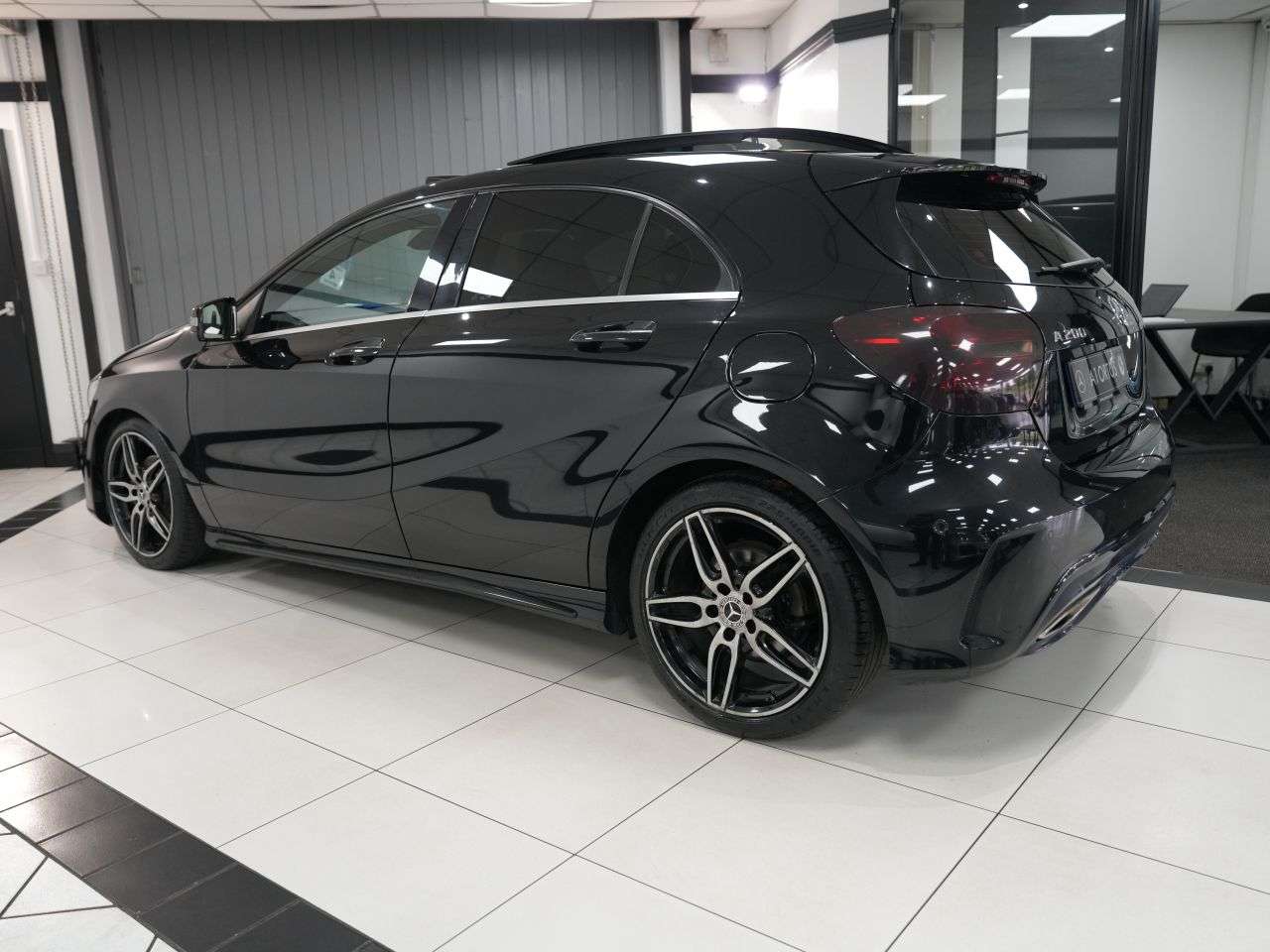 2016 MERCEDES-BENZ A CLASS 2016 MERCEDES-BENZ A CLASS