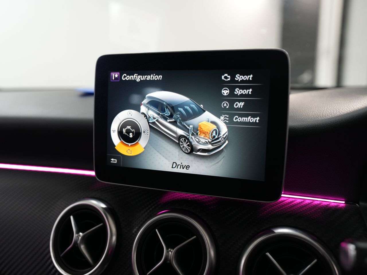 2016 MERCEDES-BENZ A CLASS 2016 MERCEDES-BENZ A CLASS