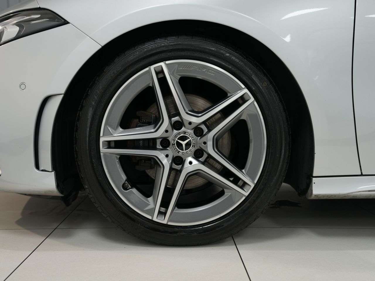 A 2020 MERCEDES-BENZ A CLASS 1.3 A200 AMG Line (Executive) Hatchback 5dr Petrol 7G-DCT Euro 6 (s/s) (163 A 2020 MERCEDES-BENZ A CLASS 1.3 A200 AMG Line (Executive) Hatchback 5dr Petrol 7G-DCT Euro 6 (s/s) (163