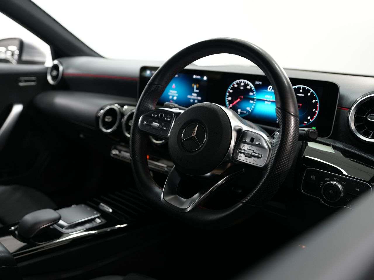 2020 MERCEDES-BENZ A CLASS 2020 MERCEDES-BENZ A CLASS