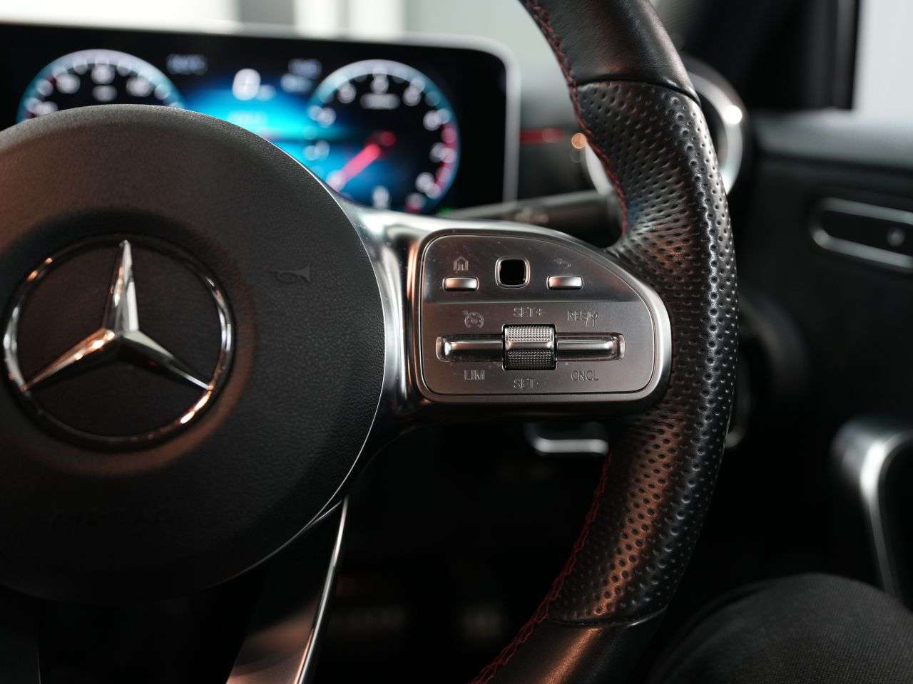 2020 MERCEDES-BENZ A CLASS 2020 MERCEDES-BENZ A CLASS